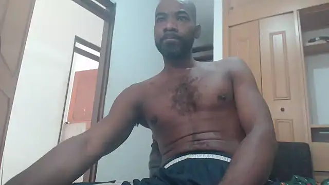 Snapshot of xDonVictor chatting on December 2024 01:28:01 PM xDonVictor online show from December 2024 01:28:01 PM
