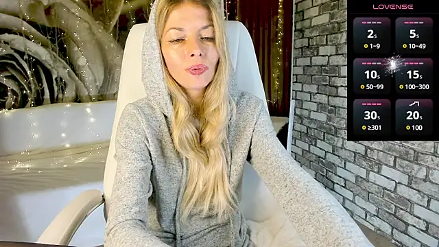 Eva Melow online show from February 2025 08:20:02 PM