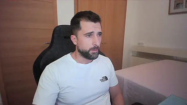 alex877x online show from October 2025 03:00:01 PM