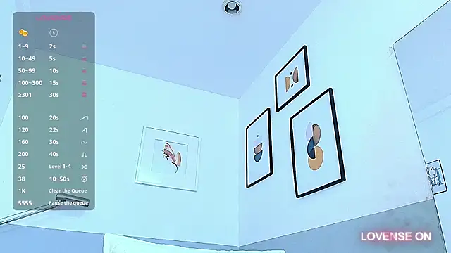 Snapshot of littlee_emilyy_ chatting on December 2024 06:14:01 PM littlee emilyy online show from December 2024 06:14:01 PM