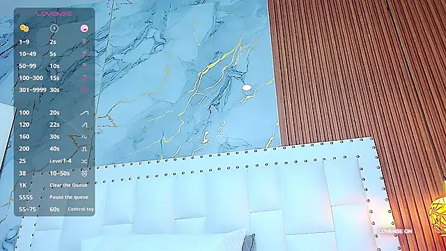 Snapshot of littlee_emilyy_ chatting on January 2025 09:12:01 AM littlee emilyy online show from January 2025 09:12:01 AM