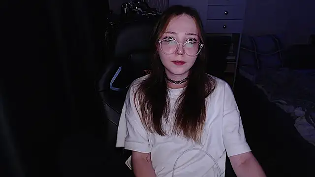 AmeliaKamishiro online show from November 2025 09:33:01 AM