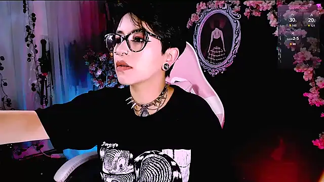 kitty roxy online show from February 2026 05:12:02 AM