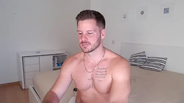 SexyandMarried1 online show from January 2025 12:18:01 PM