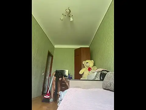 Snapshot of Miss_Flexi_fit chatting on May 2026 10:56:01 AM Miss Flexi fit online show from May 2026 10:56:01 AM