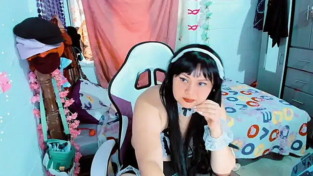 SofiaOlivares online show from December 2025 01:50:02 PM