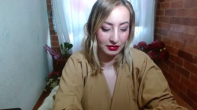 rashellroses22 online show from February 2025 09:04:01 PM