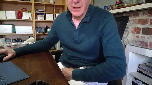 jiggy77777 online show from September 2025 11:15:01 PM