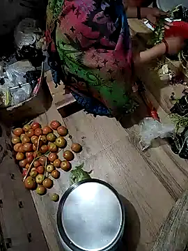 Snapshot of COUPLLE_VILLAGE chatting on December 2024 03:14:02 AM COUPLLE VILLAGE online show from December 2024 03:14:02 AM