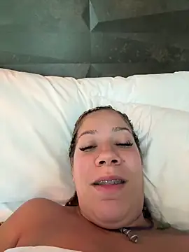 Bigbuttbrooklynn online show from September 2025 06:19:02 PM