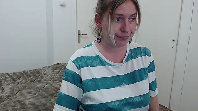 Snapshot of cumfun chatting on December 2025 10:07:01 PM cumfun online show from December 2025 10:07:01 PM