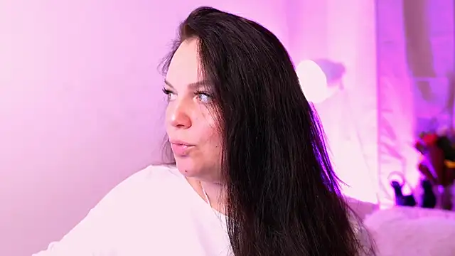 Snapshot of ameliaminkx chatting on October 2025 04:04:02 AM ameliaminkx online show from October 2025 04:04:02 AM