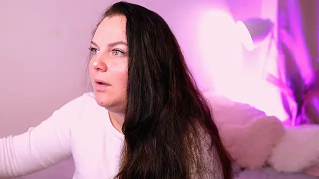 Snapshot of ameliaminkx chatting on November 2025 04:22:02 AM ameliaminkx online show from November 2025 04:22:02 AM