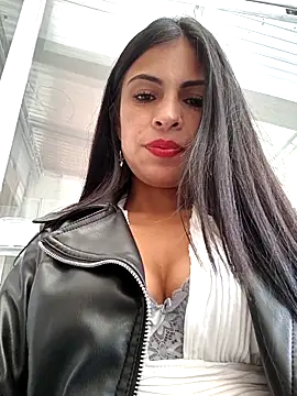 Astrid-- online show from February 2025 09:25:01 PM