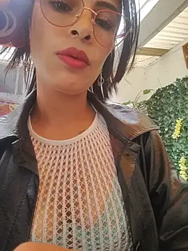 Snapshot of Astrid-- chatting on June 2026 03:27:01 PM Astrid-- online show from June 2026 03:27:01 PM