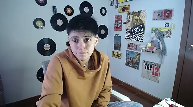 Snapshot of 9_Fernanda_9 chatting on March 2025 09:05:02 PM 9 Fernanda 9 online show from March 2025 09:05:02 PM