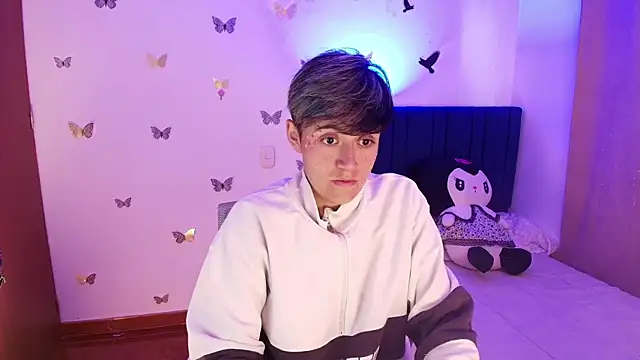 Snapshot of 9_Fernanda_9 chatting on November 2025 12:20:01 PM 9 Fernanda 9 online show from November 2025 12:20:01 PM