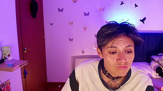 Snapshot of 9_Fernanda_9 chatting on November 2025 07:51:02 AM 9 Fernanda 9 online show from November 2025 07:51:02 AM