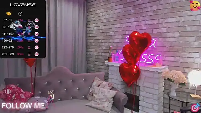 SarahCoksss online show from February 2025 12:05:01 AM