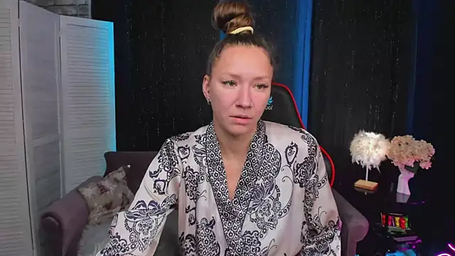 SarahCoksss online show from November 2025 12:54:01 AM