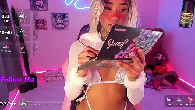 Snapshot of AshantiiSweet chatting on October 2025 08:54:02 PM AshantiiSweet online show from October 2025 08:54:02 PM