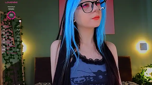 Snapshot of TristaRoht chatting on March 2025 11:14:02 AM TristaRoht online show from March 2025 11:14:02 AM