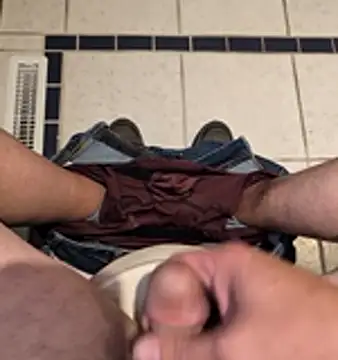 Jackauff69 online show from October 2025 07:52:01 PM