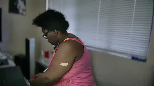 Snapshot of Yagurl__west chatting on February 2025 01:37:01 AM Yagurl west online show from February 2025 01:37:01 AM