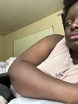 Snapshot of Yagurl__west chatting on March 2025 12:15:01 PM Yagurl west online show from March 2025 12:15:01 PM