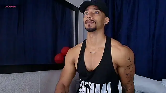 Manolo Hot1 online show from February 2025 02:13:01 PM