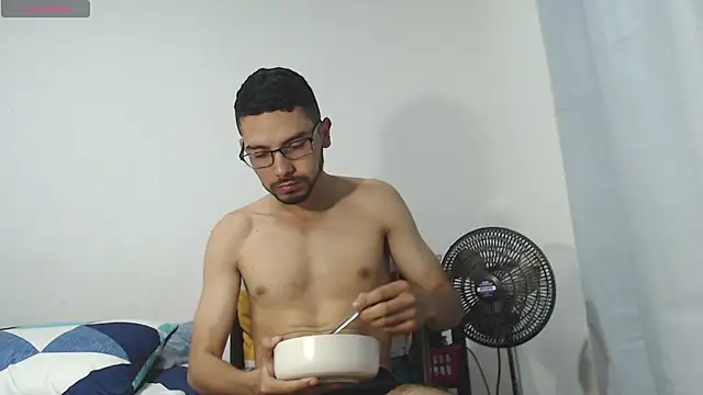 russthiago online show from January 2026 01:37:02 PM