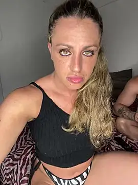 Snapshot of fitcouple1889 chatting on February 2025 11:26:01 PM fitcouple1889 online show from February 2025 11:26:01 PM