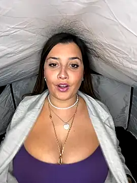 Novababy18 online show from October 2025 11:02:01 PM