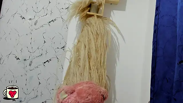 charis hill online show from December 2025 01:17:04 PM