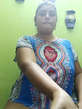 AlyDenalioficial online show from January 2025 04:10:01 PM