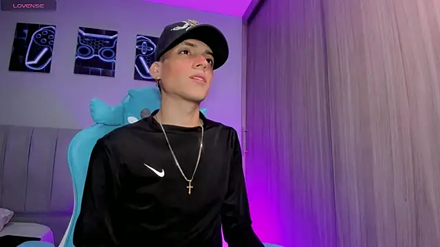 jake and joaquin online show from September 2025 03:28:01 AM