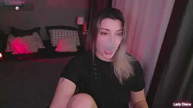 LancasterLady online show from December 2025 01:09:02 PM