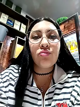 my-kitty online show from February 2025 12:40:02 AM