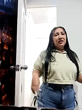 my-kitty online show from February 2025 11:04:02 PM