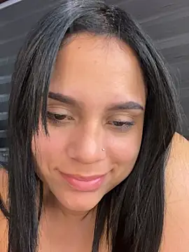 pamela anderson  online show from December 2024 11:21:02 AM