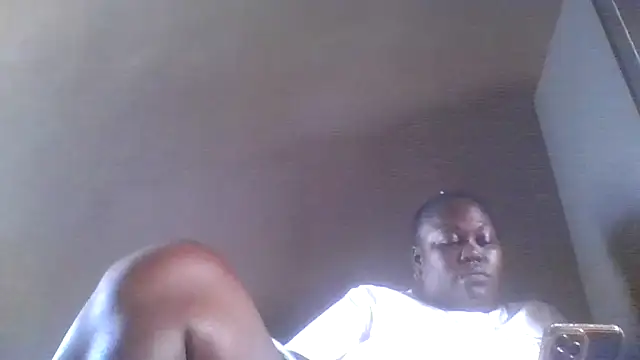 Snapshot of XgeileKutje chatting on February 2026 07:03:02 PM XgeileKutje online show from February 2026 07:03:02 PM