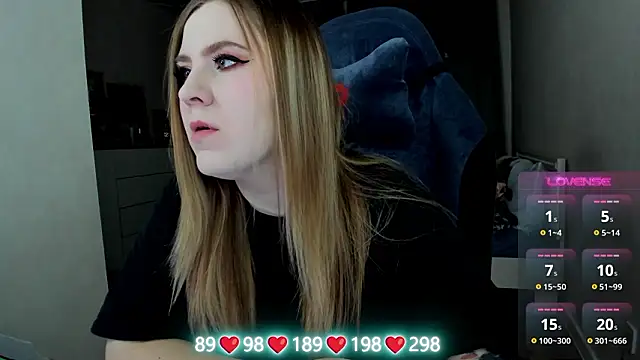 Olivia Munk online show from February 2026 04:49:02 AM