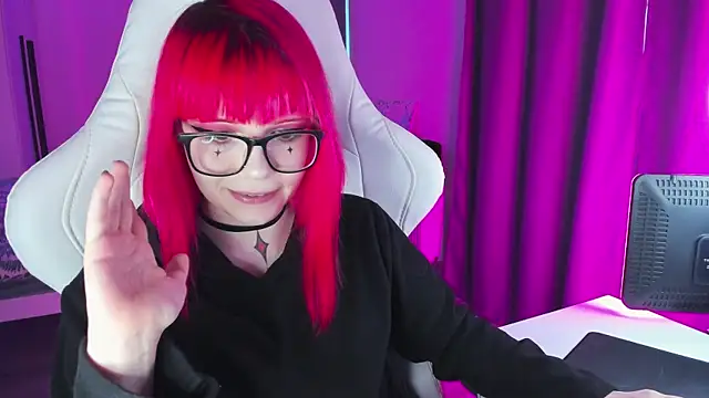 Yumi Youkai online show from December 2024 07:25:01 AM