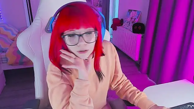 Yumi Youkai online show from January 2025 12:11:02 PM