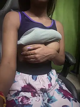 PARI Hun online show from February 2026 04:36:01 PM