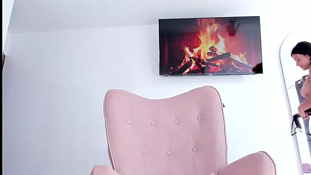 Snapshot of selene_king2 chatting on January 2025 08:35:02 PM selene king2 online show from January 2025 08:35:02 PM