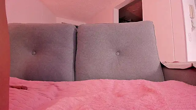 DAHLIA BROWNIE online show from December 2024 03:52:01 AM