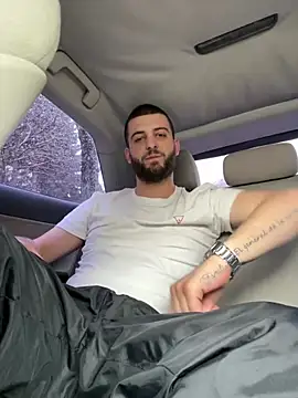 ElChapoGuzman95 online show from February 2025 12:28:01 PM