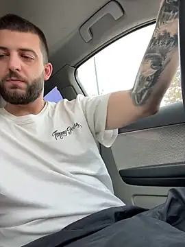 ElChapoGuzman95 online show from February 2025 06:37:01 AM