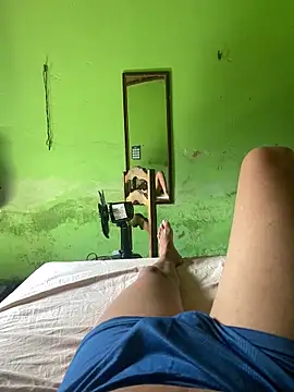 Duduhott online show from September 2025 12:26:01 PM